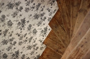 staircase wallpaper inspiration living